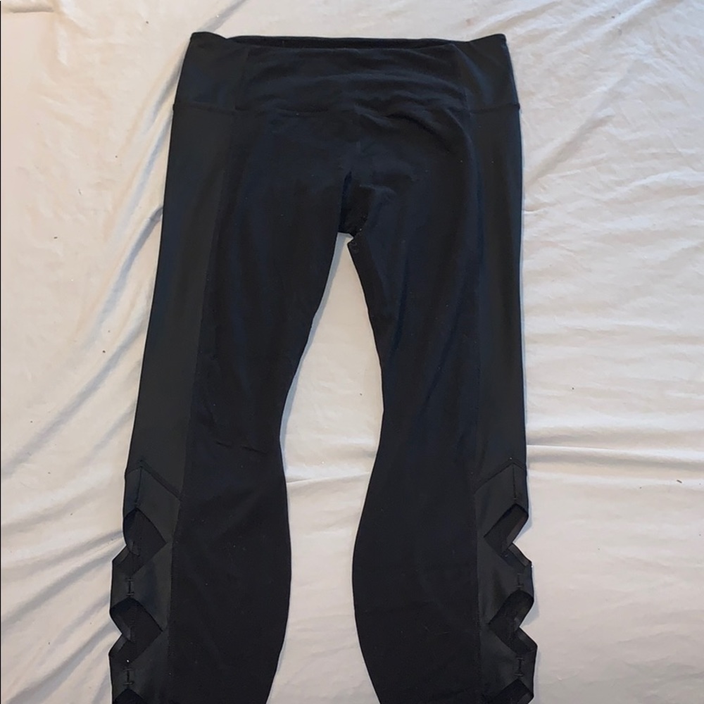 Athleta Chaturanga 7/8 tight